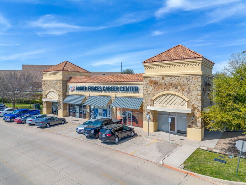 More Photos Of 6710 Hawks Creek Ave, Westworth Village Storefront Retail Office For Lease