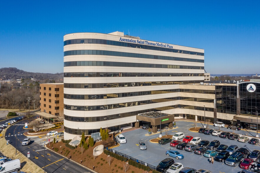 More Photos Of 4230 Harding Rd, Nashville Unknown For Lease