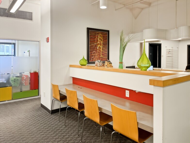 More Photos Of 99 Hudson St, New York Coworking Space