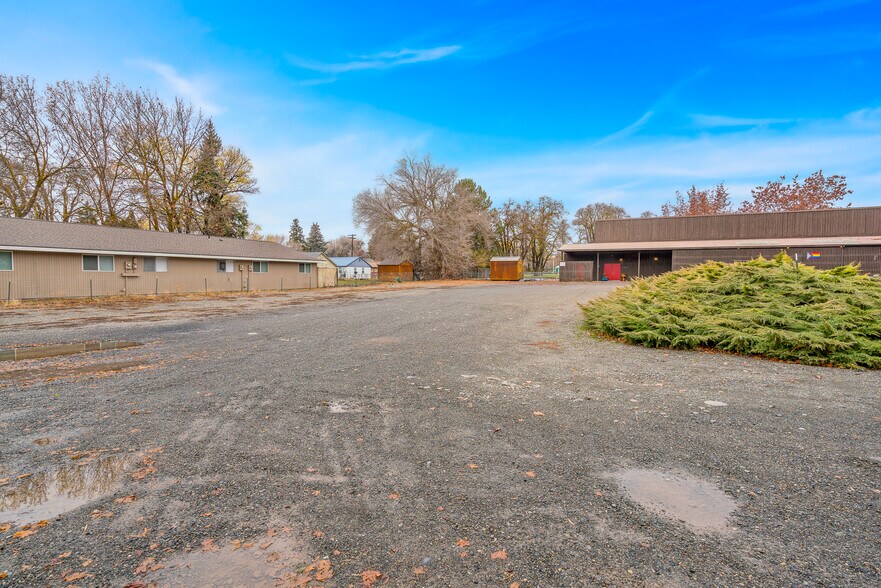 More Photos Of 1201 N B St, Ellensburg Specialty For Lease
