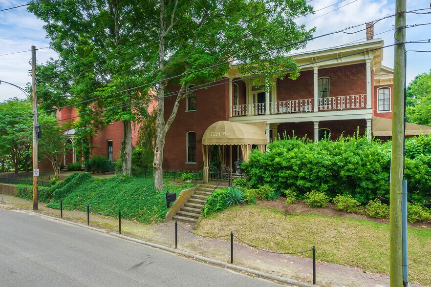 More Photos Of 204 E Deaderick St, Jackson Land For Sale