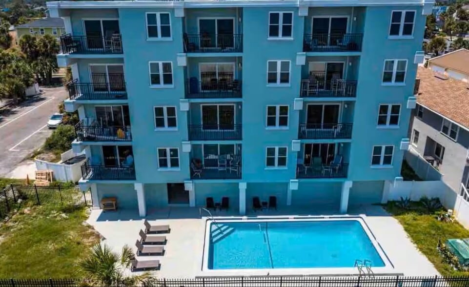 More Photos Of 731 1st St S, Jacksonville Beach Apartments For Sale
