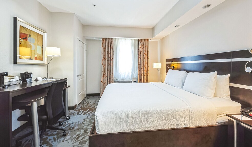 More Photos Of 24519 Interstate 45 Fwy, Spring Hotel For Sale