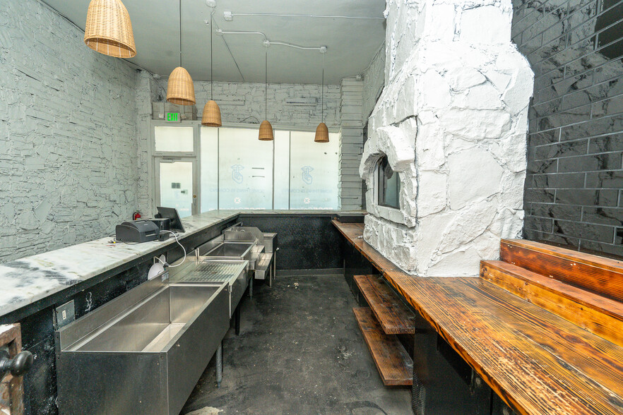 More Photos Of 1126 Central Ave, Saint Petersburg Loft Creative Space For Lease