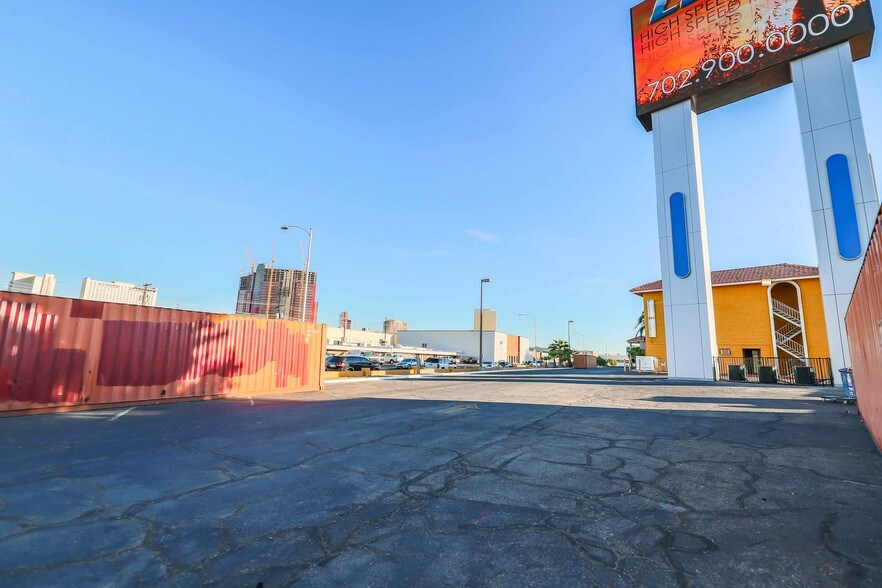 More Photos Of 2601 Westwood Dr, Las Vegas Hotel For Sale