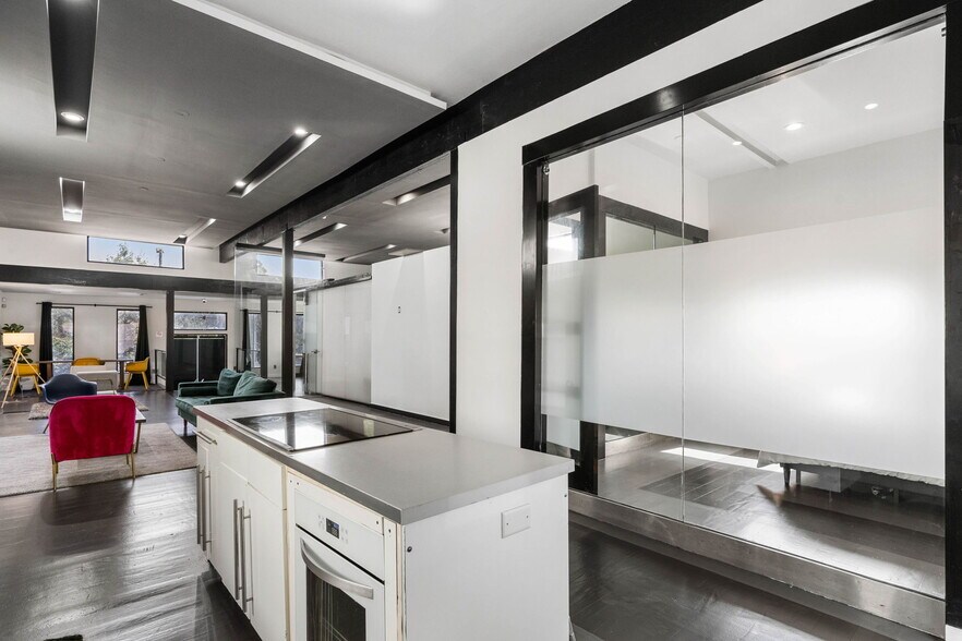 More Photos Of 175 Moreland Ave SE, Atlanta Specialty For Sale