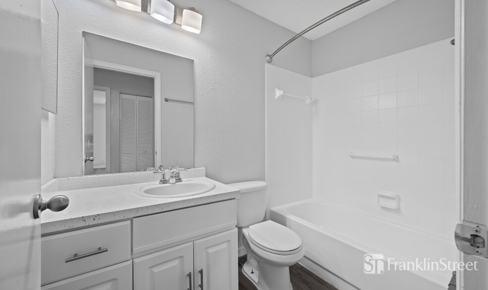 More Photos Of 7110 Tudor Ln, Port Richey Apartments For Sale