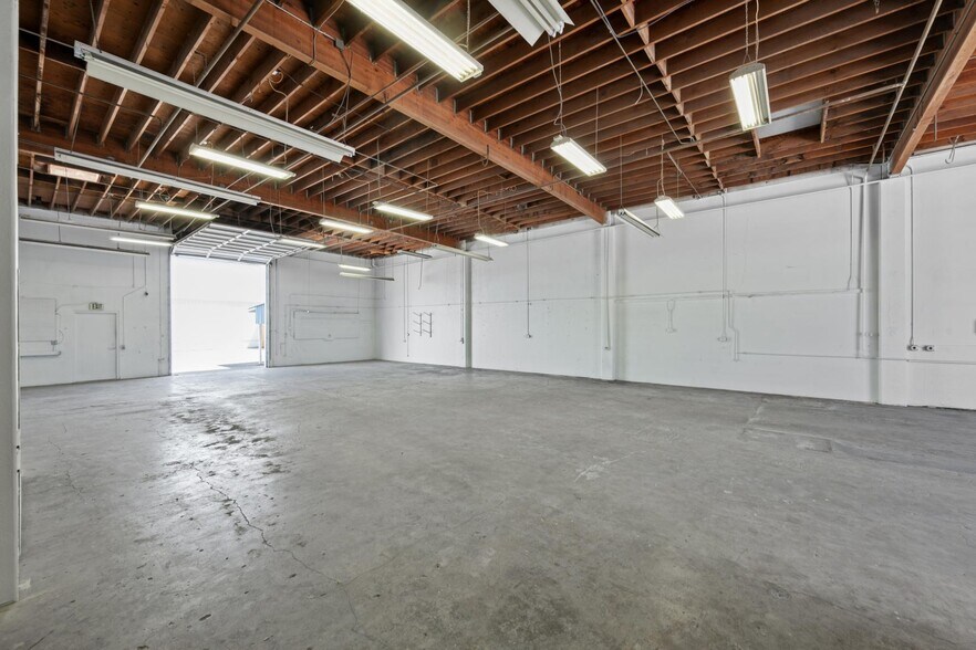 More Photos Of 2475-2487 Bluebell Dr, Santa Rosa Industrial For Sale