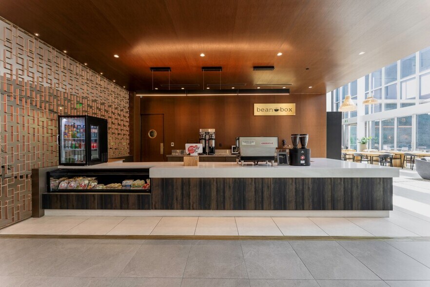 More Photos Of 701 B St, San Diego Office For Sale