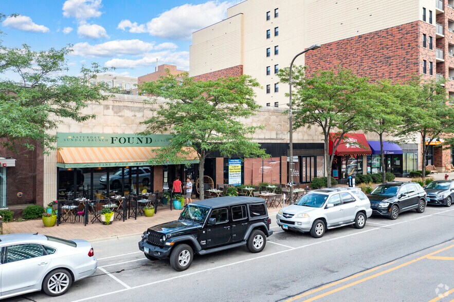 Primary Photo Of 1621-1631 Chicago Ave, Evanston Storefront For Lease