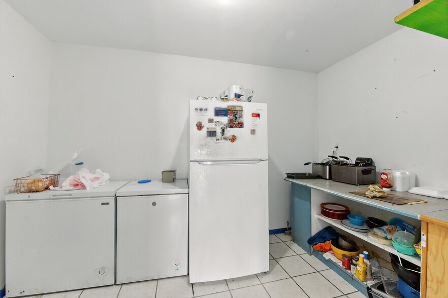 More Photos Of 22839 Highway 146 N, Cleveland Convenience Store For Sale