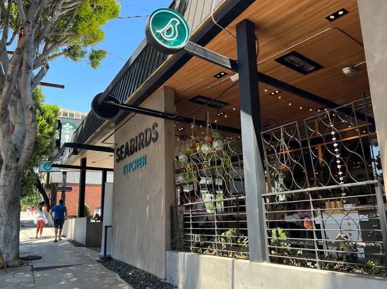 Primary Photo Of 2138-2144 Hillhurst Ave, Los Angeles General Retail For Sale