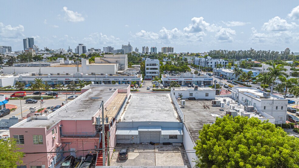 More Photos Of 1520 Alton Rd, Miami Beach General Retail For Sale