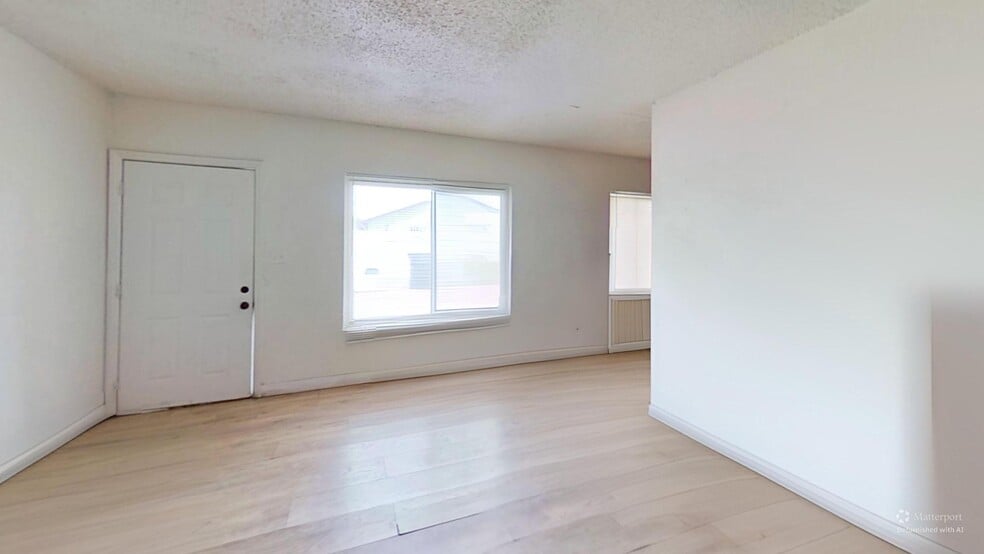 More Photos Of 2252 Ellis St, North Las Vegas Apartments For Sale