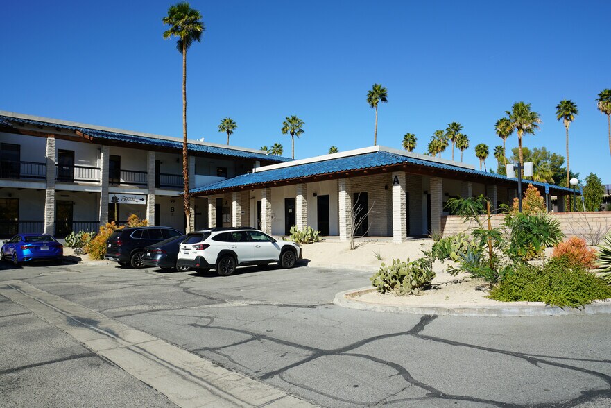 More Photos Of 2825 E Tahquitz Canyon Way, Palm Springs Medical For Sale