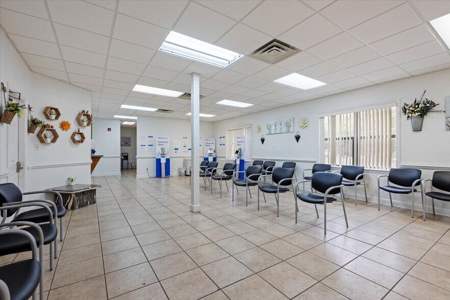 More Photos Of 2477 Tim Gamble Pl, Tallahassee Medical For Sale