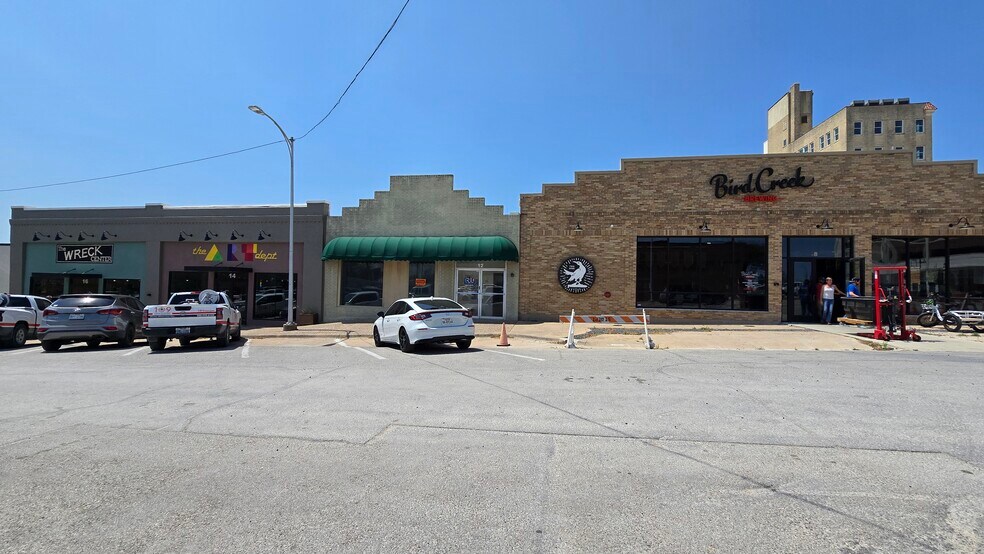 More Photos Of 12 S 4th St, Temple General Retail For Sale