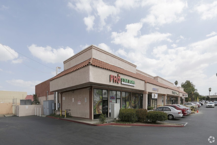 More Photos Of 10051 Magnolia Ave, Riverside Storefront For Lease