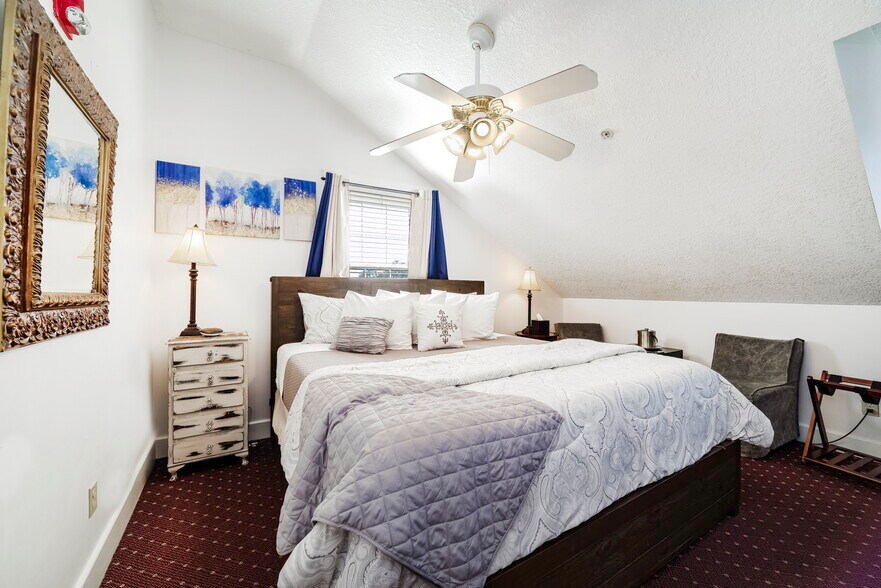 More Photos Of 29 Cuna St, Saint Augustine Hospitality For Sale