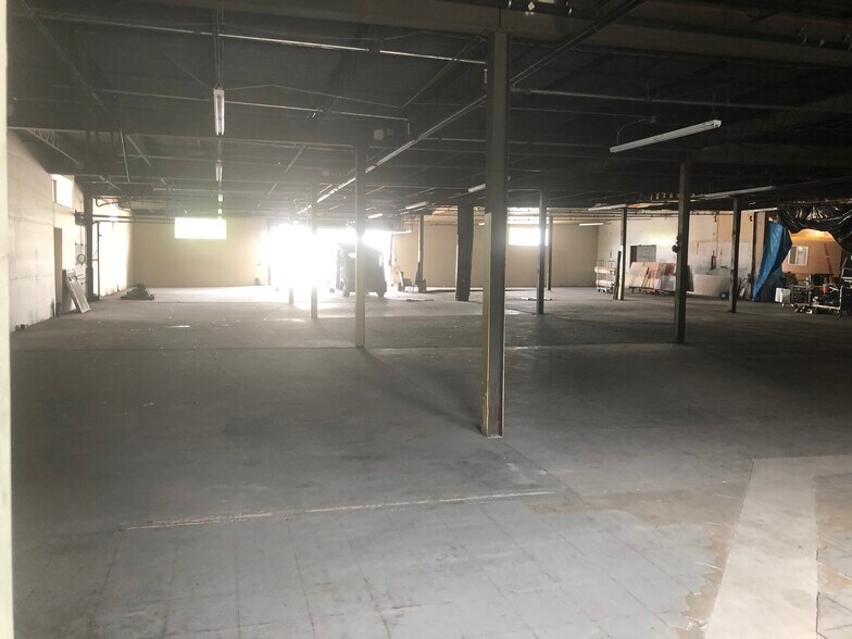 2801 E Hennepin Ave, Minneapolis, MN 55413 Industrial For Lease