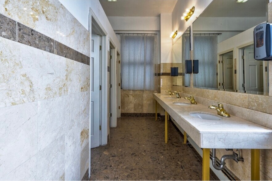 More Photos Of 5670 58th St, Maspeth Specialty For Sale