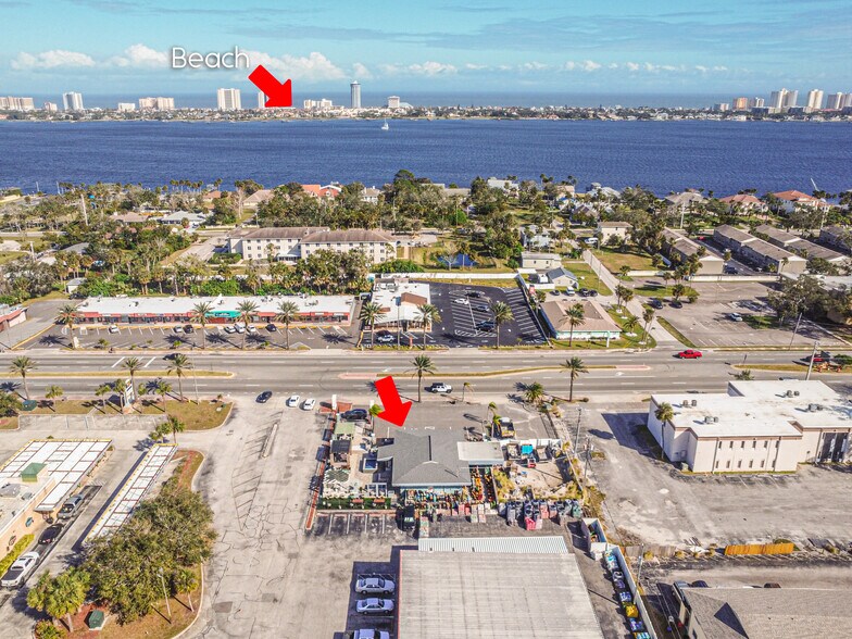 More Photos Of 2036 S Ridgewood Ave, Daytona Beach Medical For Sale