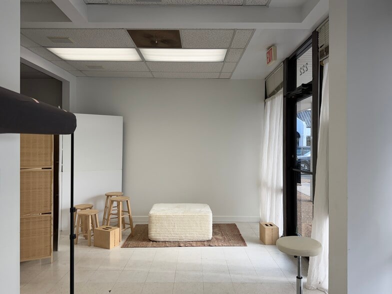 More Photos Of 4825 Trousdale Dr, Nashville Storefront For Lease