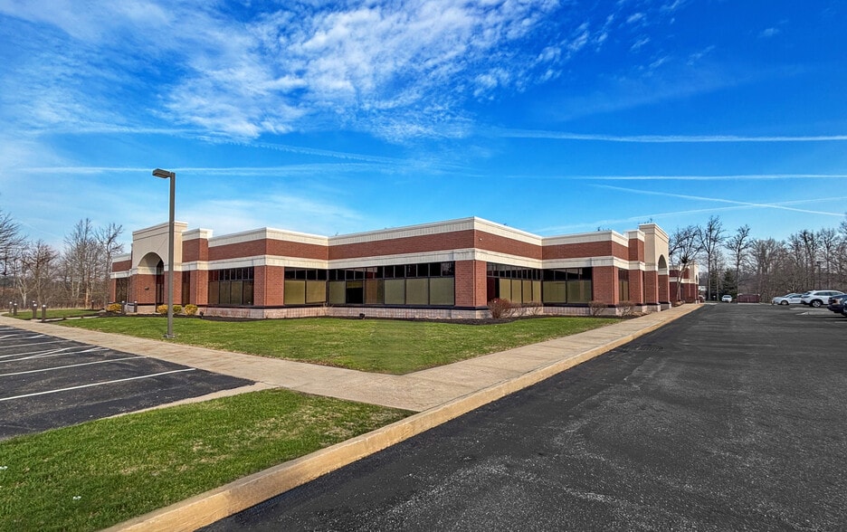 More Photos Of 280 Executive Pky W, Hudson Office For Lease