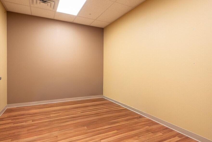 More Photos Of 2980 S Jones Blvd, Las Vegas Medical For Lease