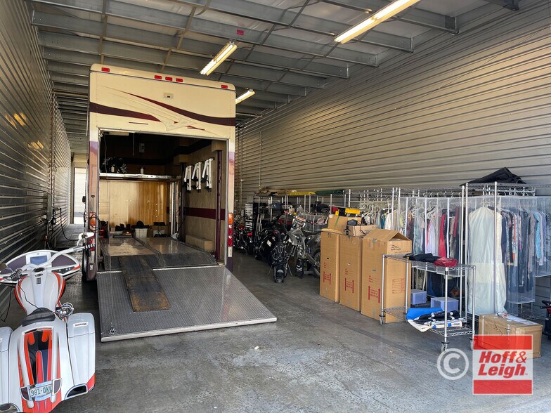 More Photos Of 9345 Commerce Center St, Highlands Ranch Warehouse For Sale