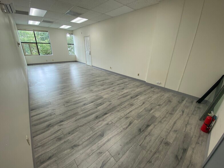 More Photos Of 8811 S Tacoma Way, Tacoma Medical For Lease