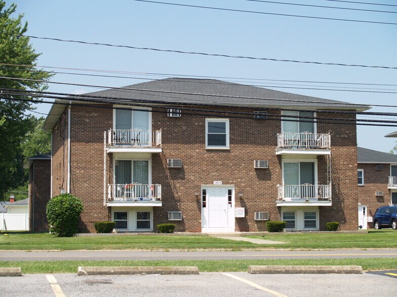 More Photos Of , North Tonawanda Multifamily For Sale
