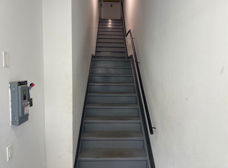 More Photos Of 1163 Manor Ave, Bronx Medical For Sale