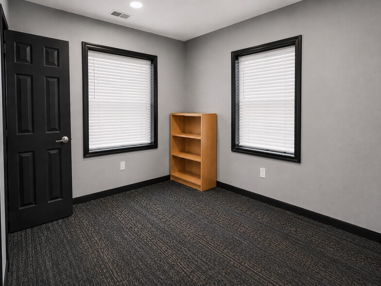 More Photos Of 100 Industrial Loop, Orange Park Warehouse For Sale
