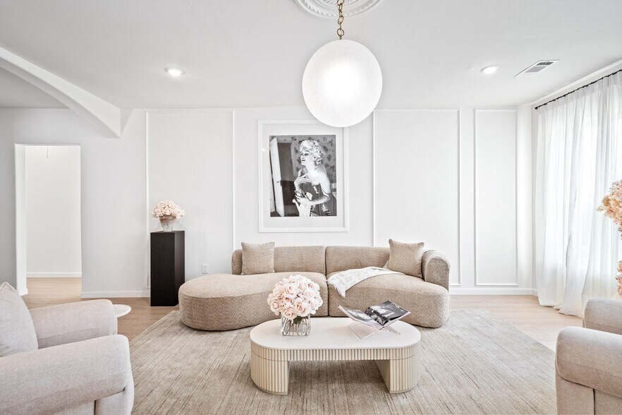 More Photos Of , Houston Multifamily For Sale