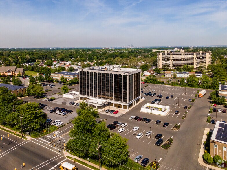 More Photos Of 1040 Kings Hwy N, Cherry Hill Office For Lease