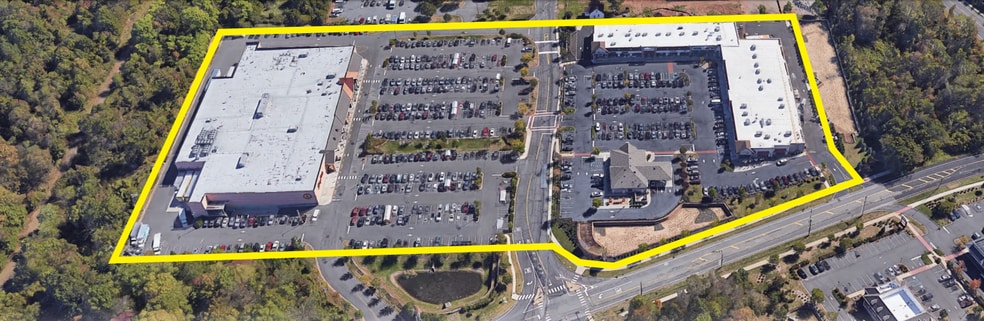 More Photos Of 435 Elizabeth Ave, Somerset Unknown For Lease