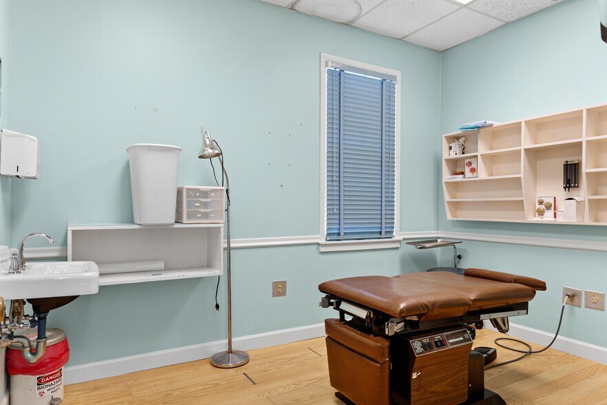 More Photos Of 941 Summers Ave, Orangeburg Medical For Sale