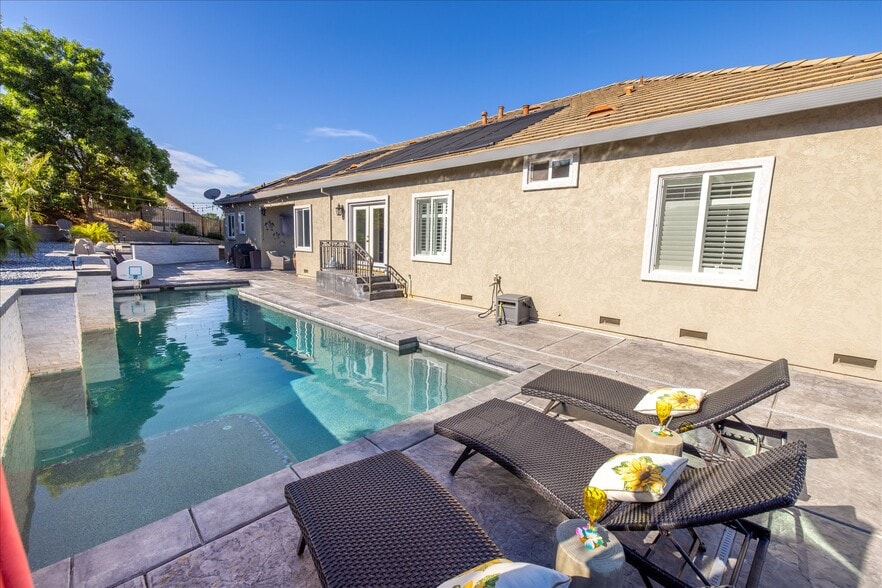 More Photos Of 6141 N Vine St, Vacaville Specialty For Sale