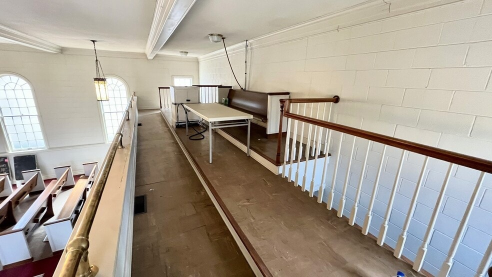 More Photos Of 911 Falls Rd, Rocky Mount Religious Facility For Sale