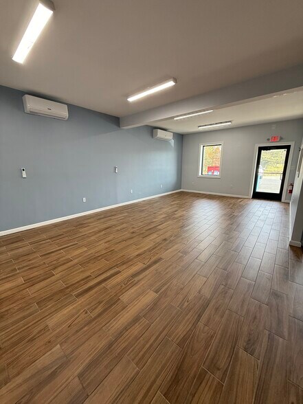 More Photos Of 3815 Route 115, Blakeslee Storefront Retail Office For Lease