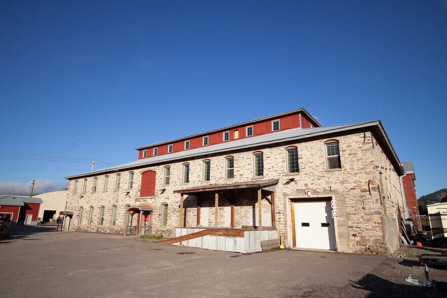More Photos Of 9257 Bonner Mill Rd, Missoula Warehouse For Lease