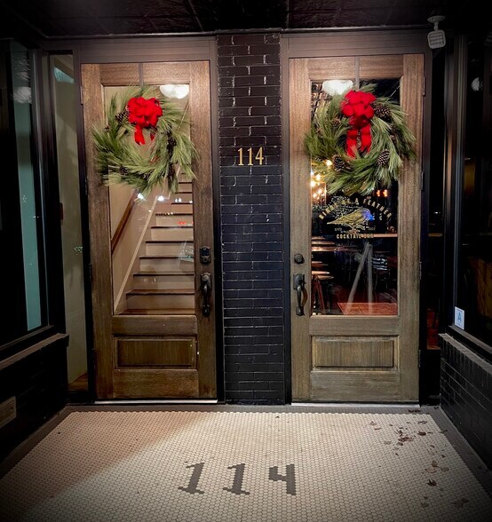 More Photos Of 114 N Walnut St, Seneca Storefront Retail Residential For Sale