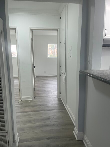 More Photos Of 12111 S Figueroa St, Los Angeles Apartments For Sale