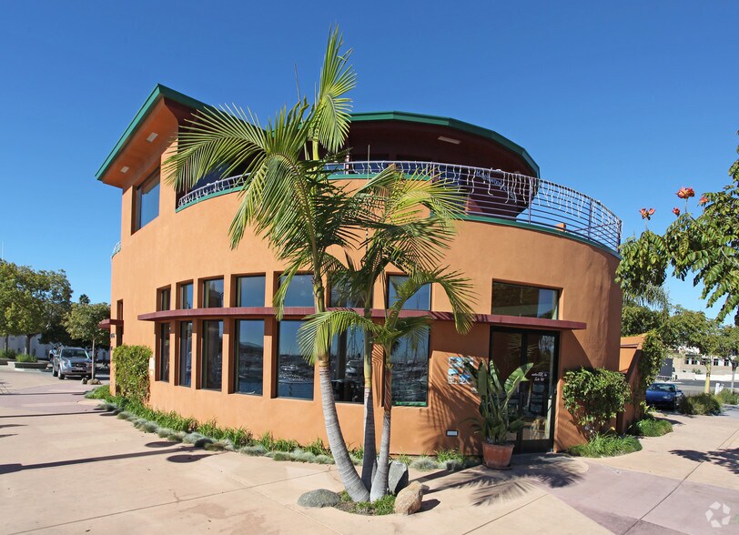 More Photos Of 5000 N Harbor Dr, San Diego Unknown For Lease