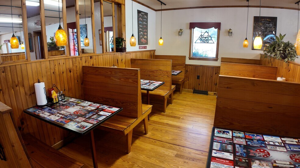 More Photos Of 6335 W Andrew Johnson Hwy, Greeneville Restaurant For Sale