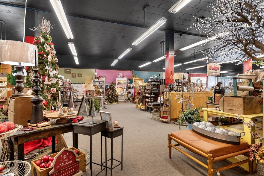 More Photos Of 2108 Main St, Baker City Storefront Retail Residential For Sale