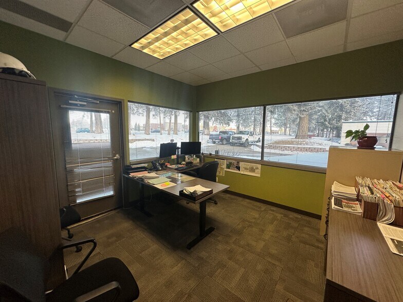 More Photos Of 7825 N Meadowlark Way, Coeur d'Alene Office For Lease