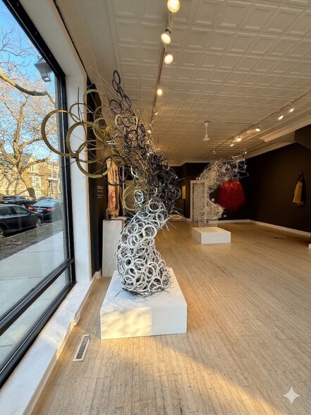 More Photos Of 1912 N Damen Ave, Chicago Storefront Retail Residential For Lease