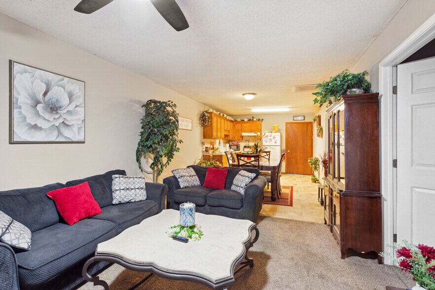 More Photos Of 124 Evergreen Trl, Cartersville Apartments For Sale